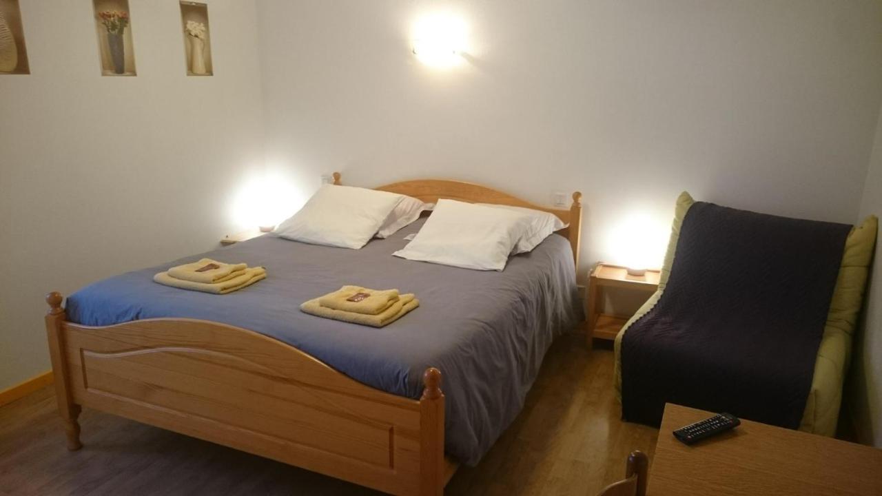 Rézentières Chambres D'Hotes De L'Auberge L'Astrassadou מראה חיצוני תמונה