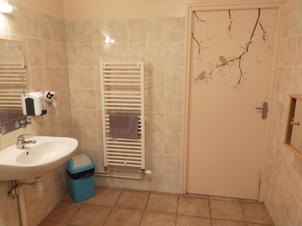 Rézentières Chambres D'Hotes De L'Auberge L'Astrassadou מראה חיצוני תמונה