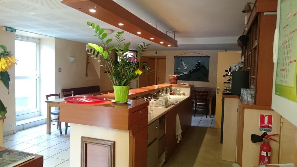 Rézentières Chambres D'Hotes De L'Auberge L'Astrassadou מראה חיצוני תמונה
