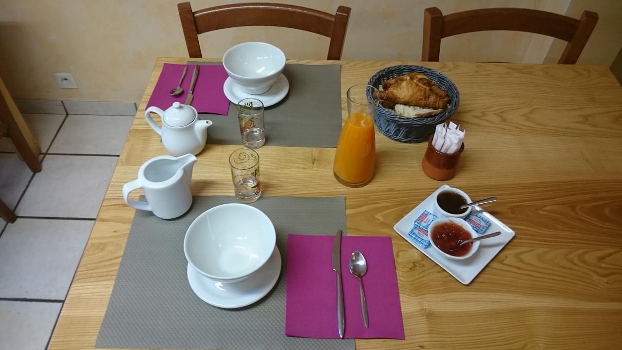 Rézentières Chambres D'Hotes De L'Auberge L'Astrassadou מראה חיצוני תמונה